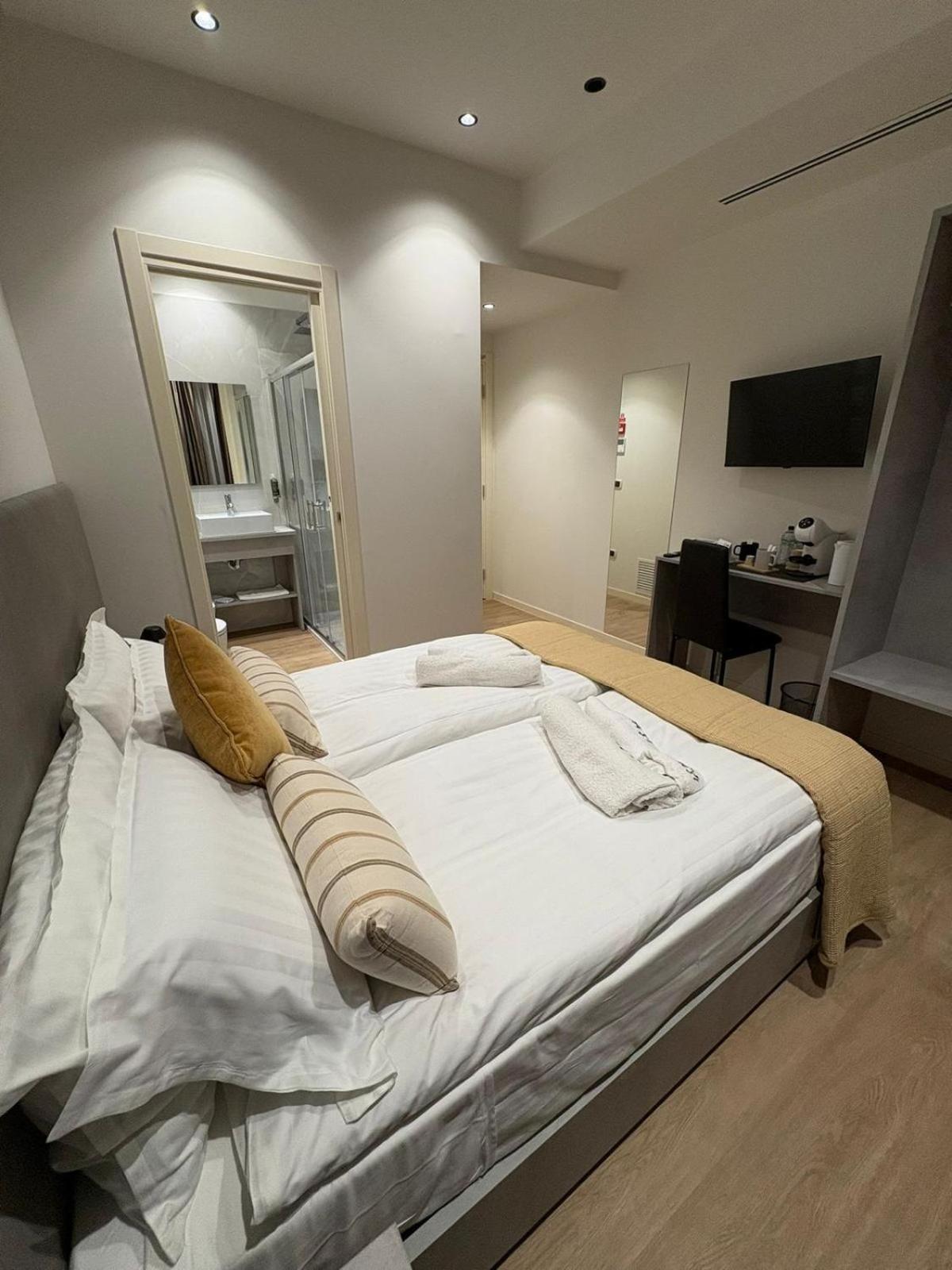 Labienbi' Hotel Cosenza Buitenkant foto
